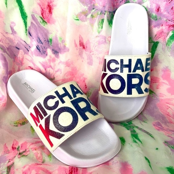 Brand New Michael Kors White Shimmer Multicolor Logo Slides Sandals - Picture 1 of 11